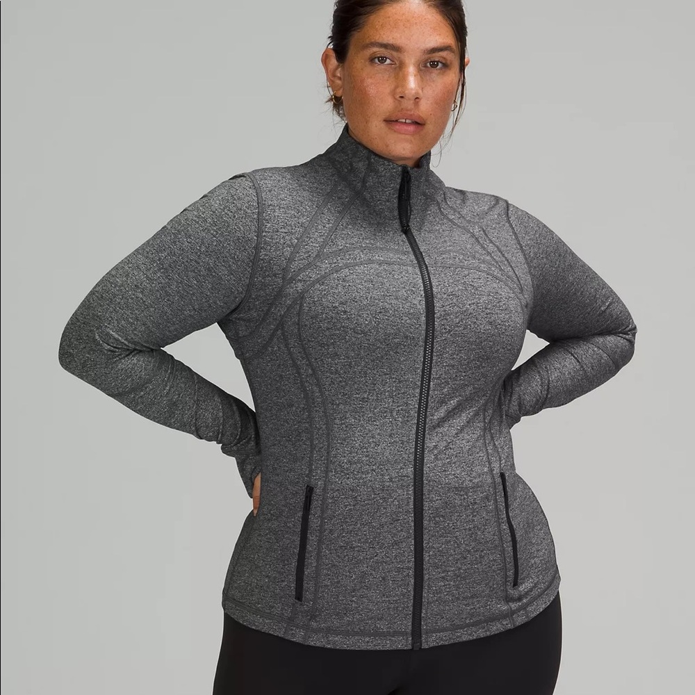 LULULEMON DEFINE JACKET SIZE 6